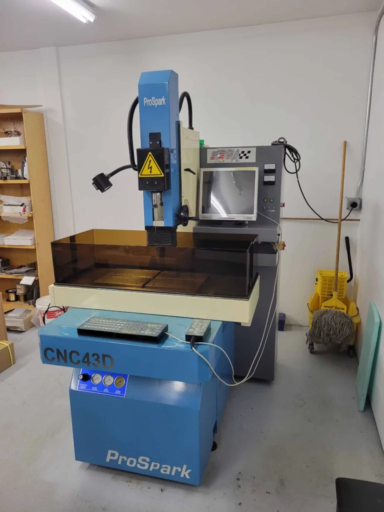 2004 SevenSpark CNC43D