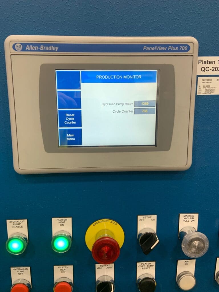 Used Wabash S150H-24-BCLPX Compression Molder For Sale