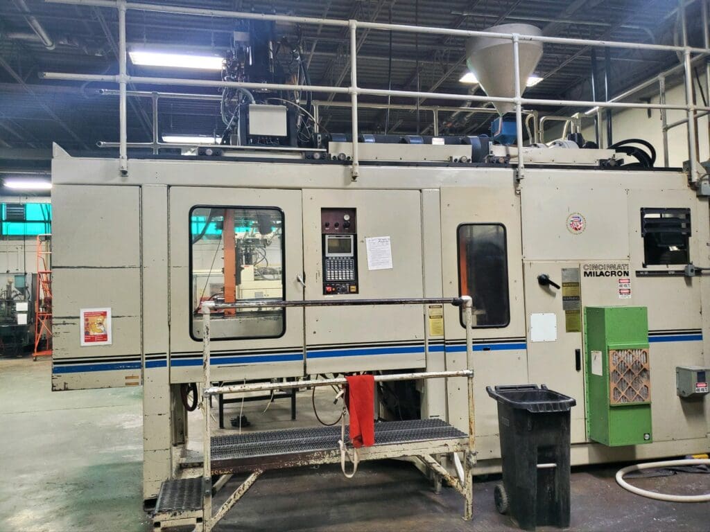 1993 Cincinnati Milacron E90-D-4000