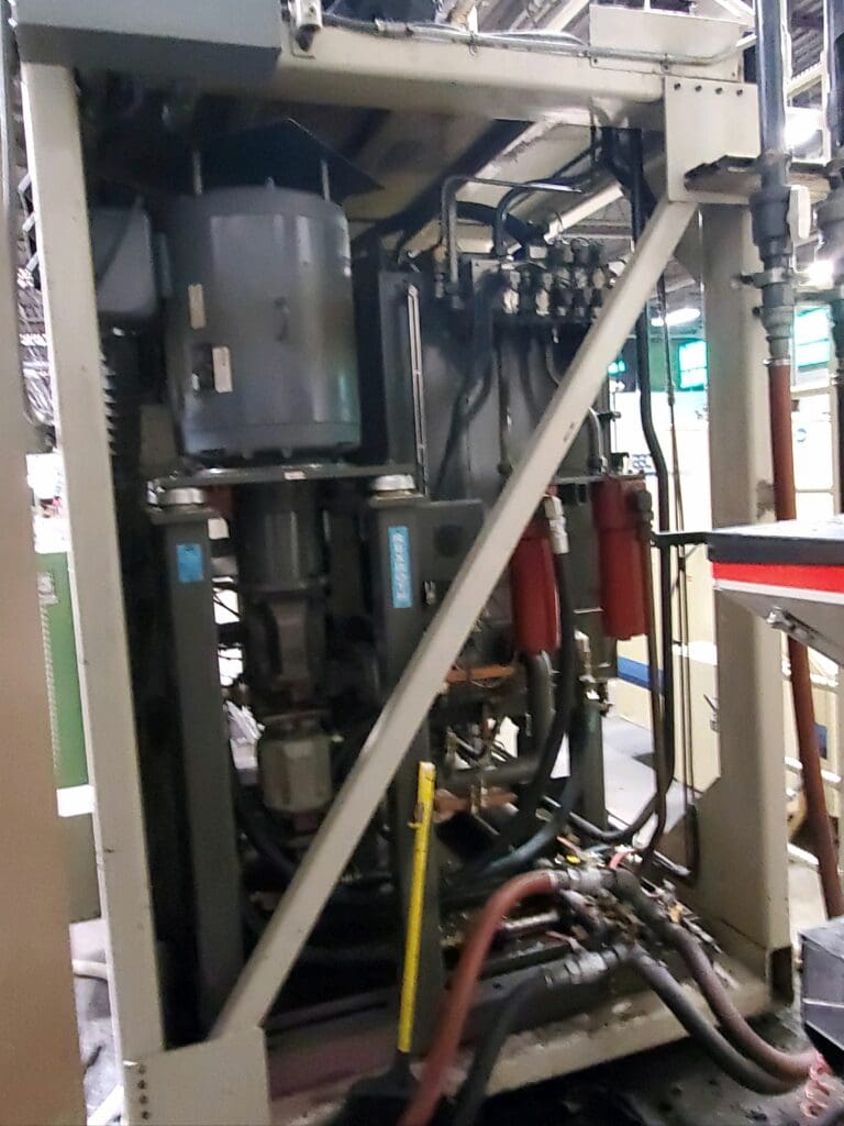 Used Cincinnati E90-D-4000 Blow Molder For Sale