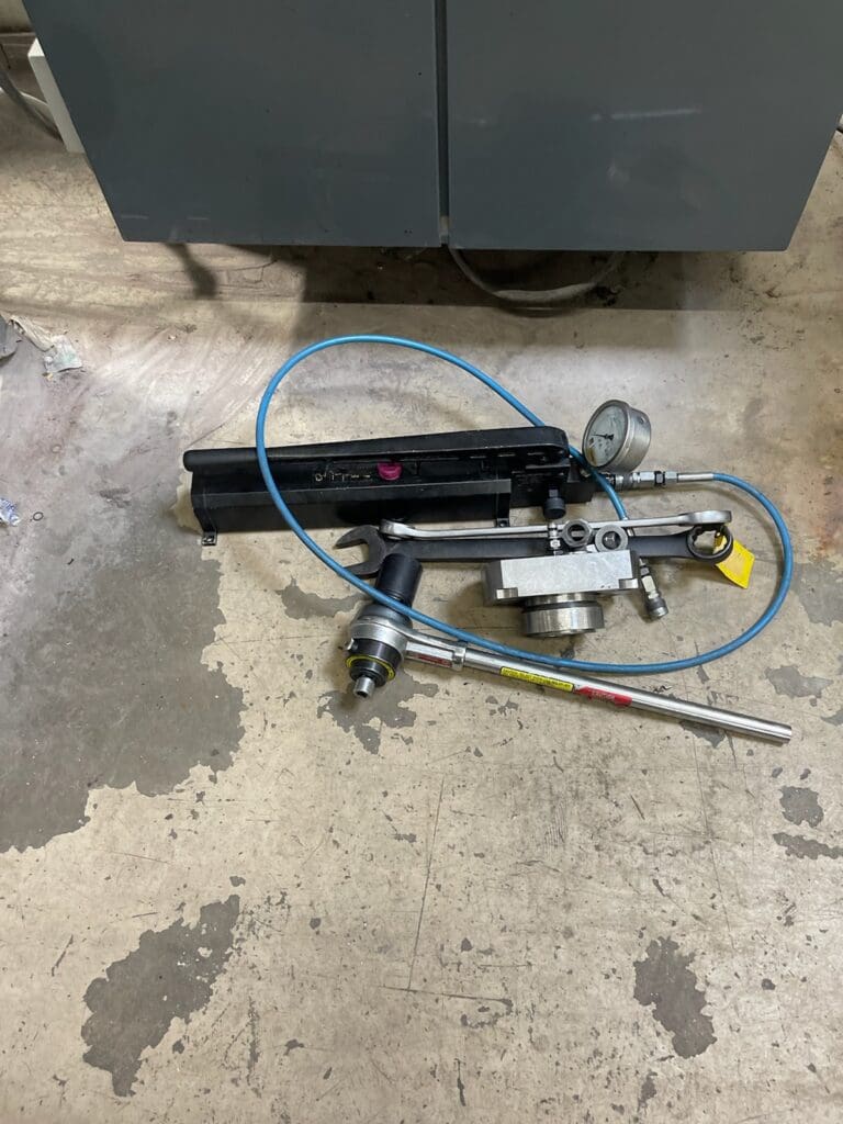 Used Flow Mach 4 1313b CNC Waterjet For Sale