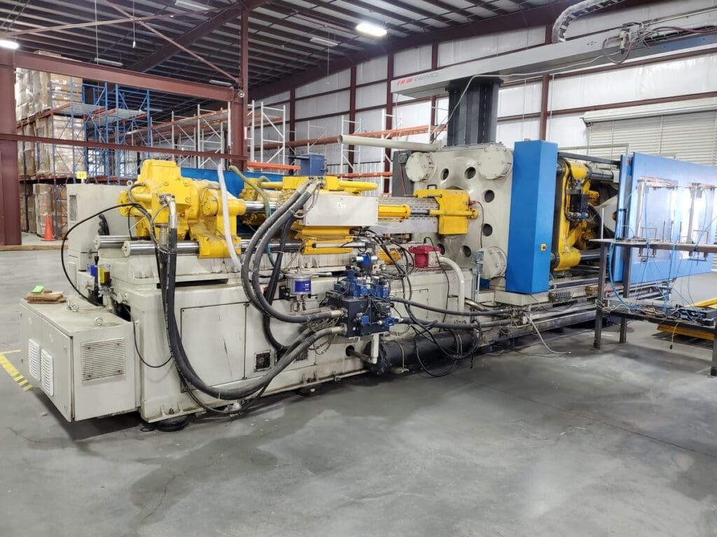 Used HPM HST650 Injection Molding Machine For Sale