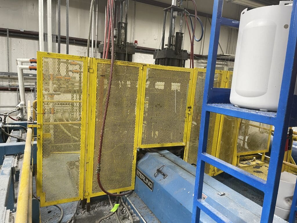 Used Sterling SE-425D Blow Molder for Sale