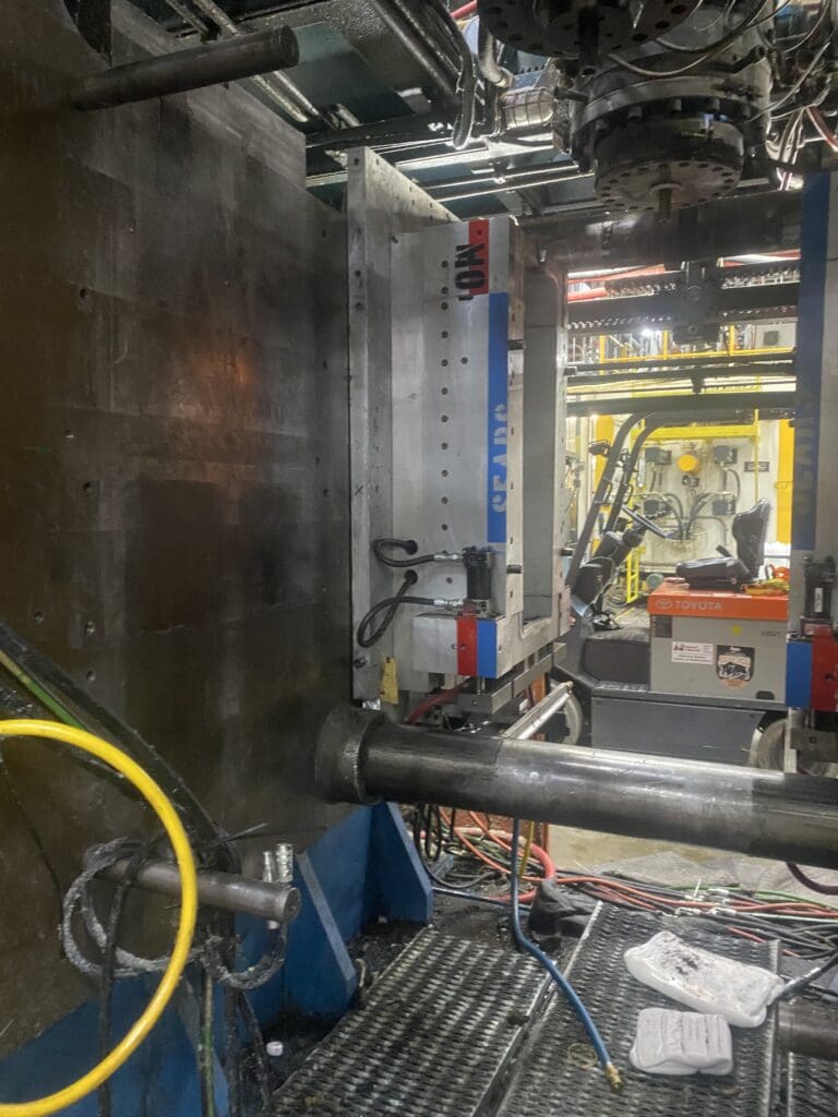 Used Sterling SE-425D Blow Molder for Sale