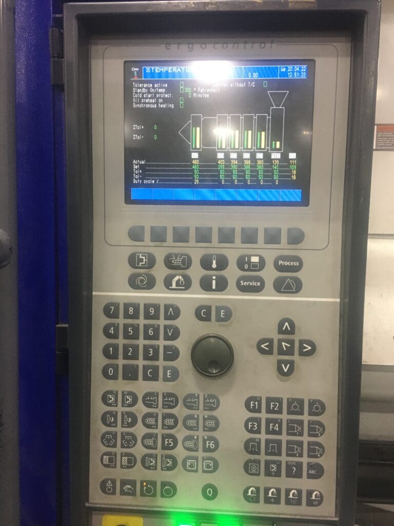 Used Van Dorn Demag 730/1075-12300 Injection Molding Machine For Sale