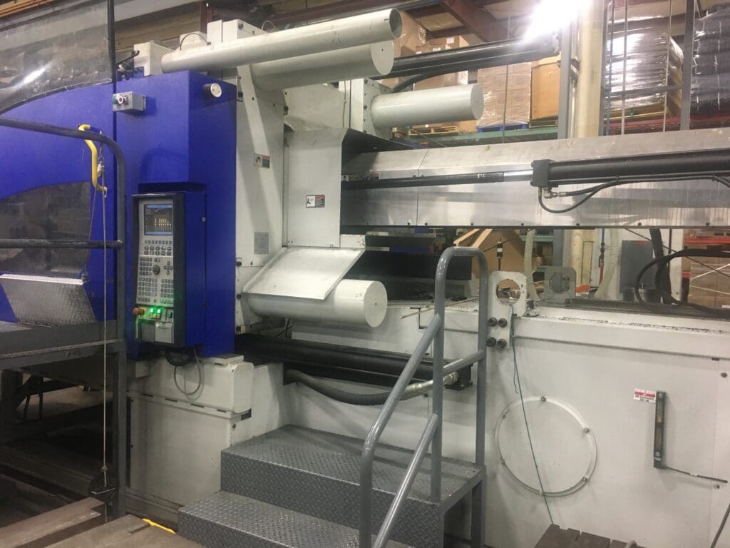 Used Van Dorn Demag 730/1075-12300 Injection Molding Machine For Sale