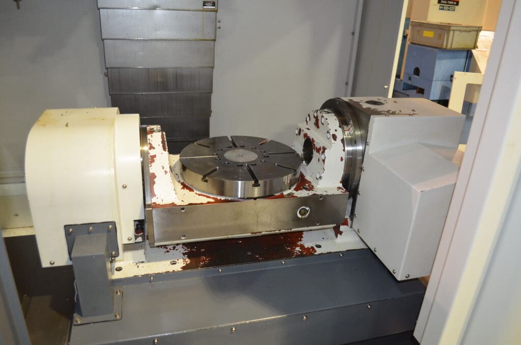 Used YCM FX380A Vertical Machining Centers for Sale