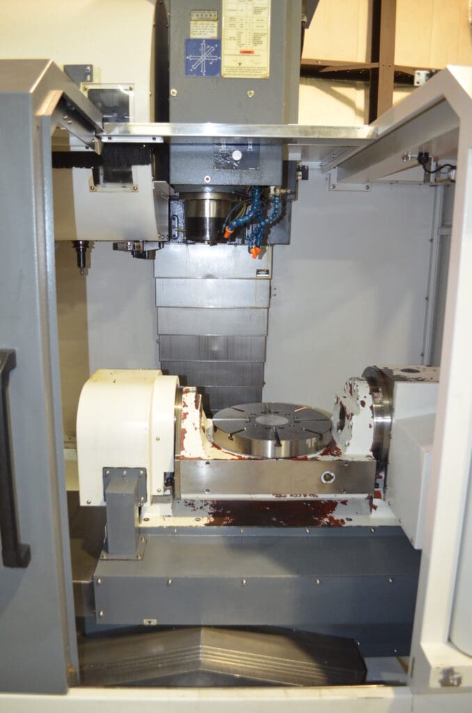 Used YCM FX380A Vertical Machining Centers for Sale
