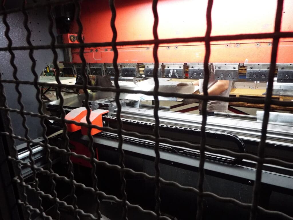 Used Amada HFE 100-3S Press Brake For Sale