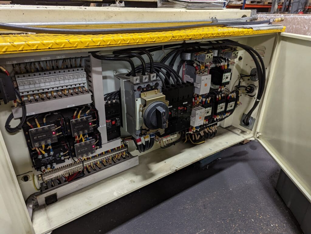 Used Dima DMT-550 Injection Molding Machine For Sale