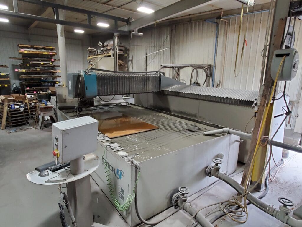 Used Flow Mach 4 4020b CNC Waterjet For Sale