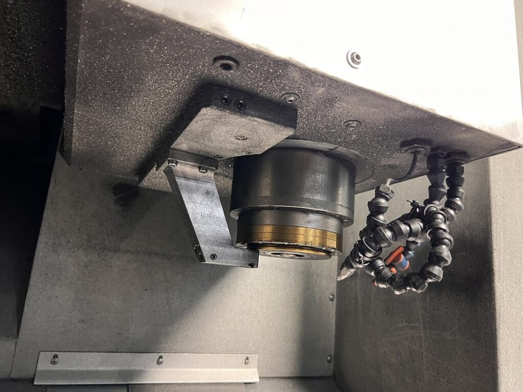 Used Roders RP800 CNC Vertical Machining Center For Sale