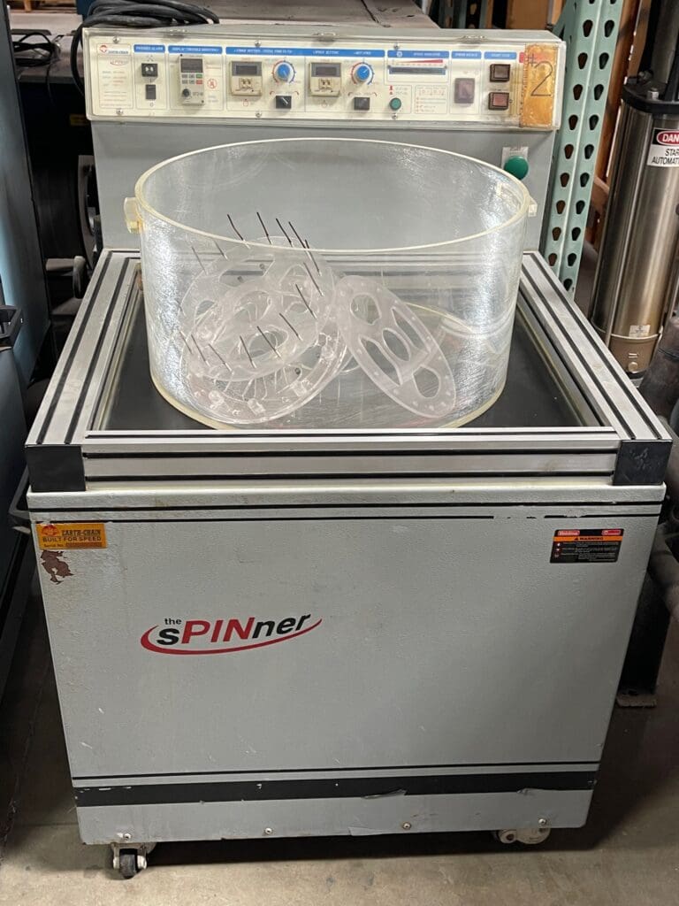 Used Techniks Spinner HD-750L Deburring Machine For Sale