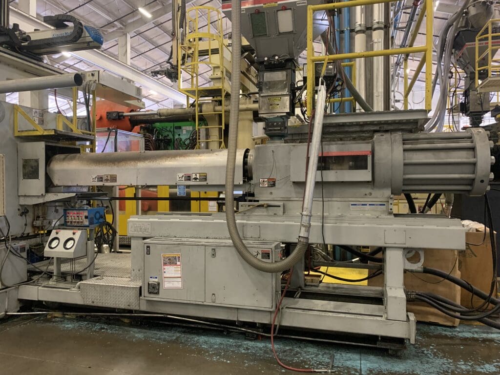 Used Van Dorn 1000HP-165 Injection Molding Machine For Sale