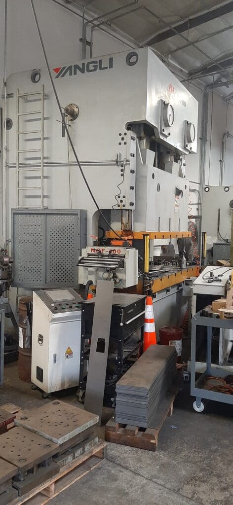 Used Yangli JH25-200 Gap Press For Sale
