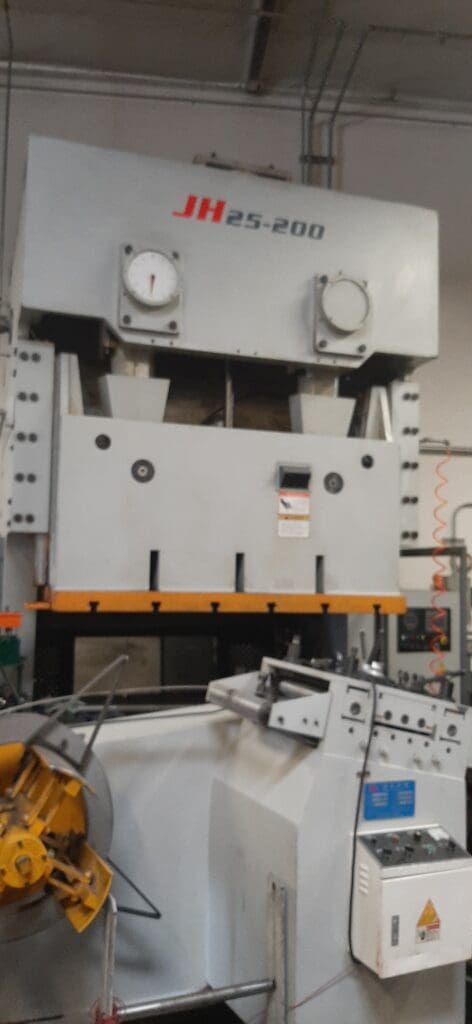 2013 Yangli JH25-200