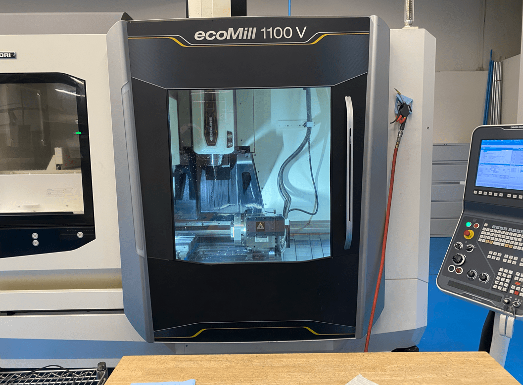 2016 DMG Mori ecoMill 1100V