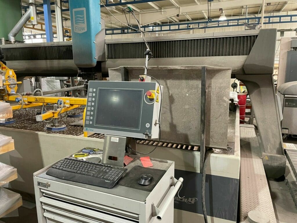 2015 Flow Mach 4 4020c Waterjet, photo 2 of 9