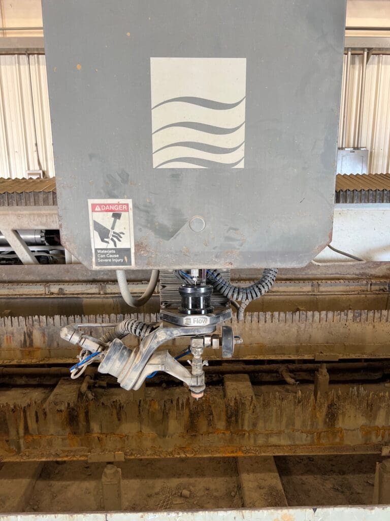 2010 Flow Mach 4 4020b Waterjet, photo 4 of 12