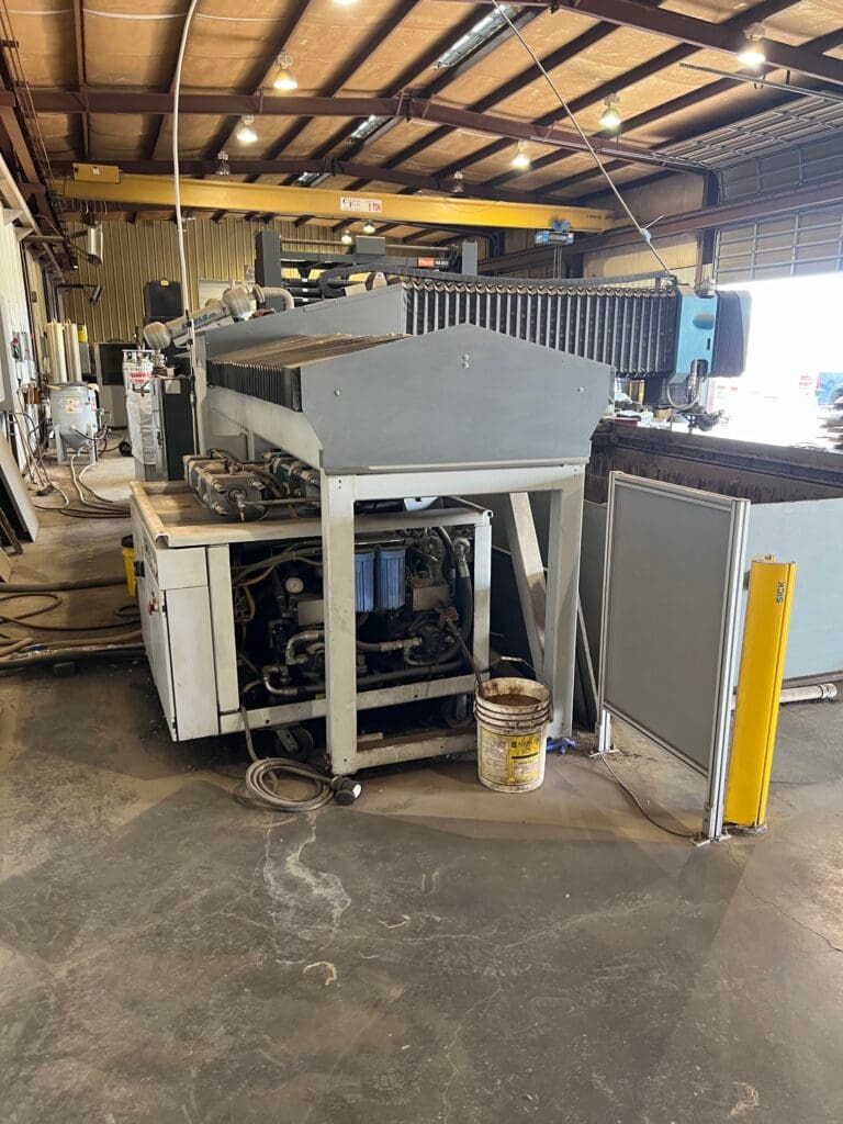 2010 Flow Mach 4 4020b Waterjet, photo 9 of 12