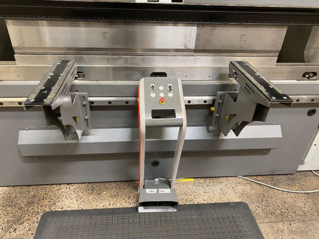 2020 Bystronic Xact Smart 100/3100 Press Brake, photo 2 of 11