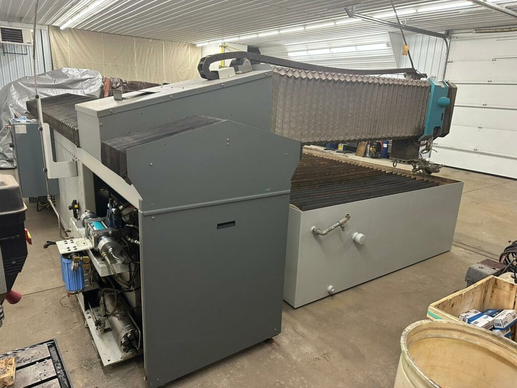 2011 Flow Mach 4 4020b-XD Waterjet, photo 8 of 19