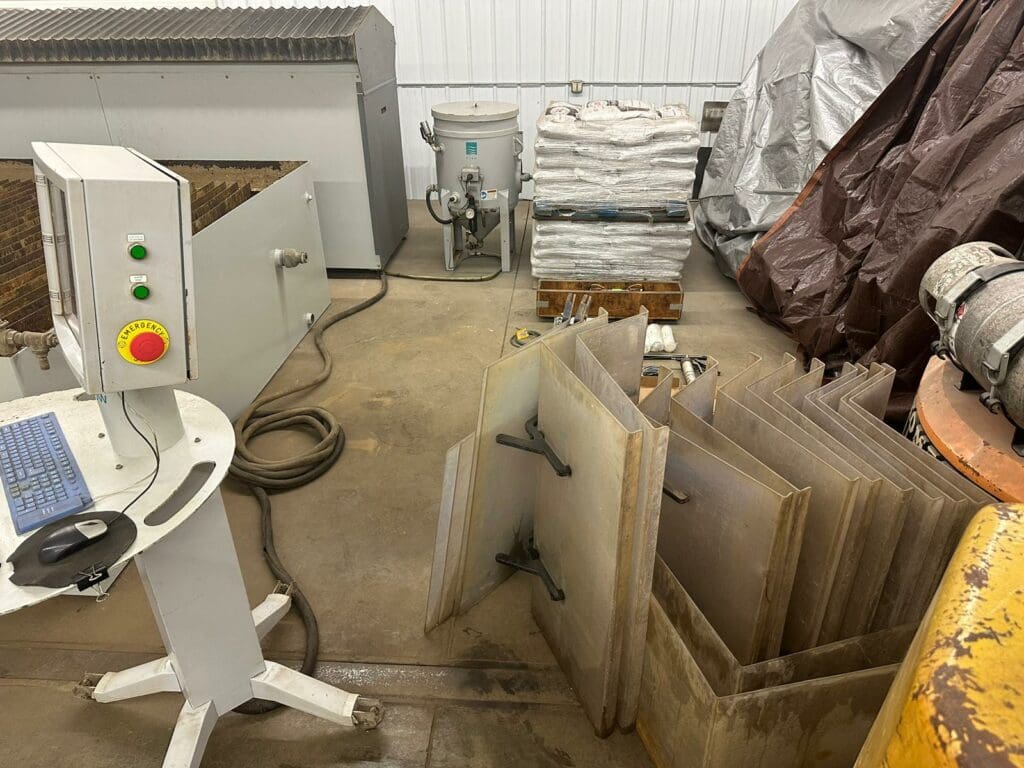 2011 Flow Mach 4 4020b-XD Waterjet, photo 16 of 19