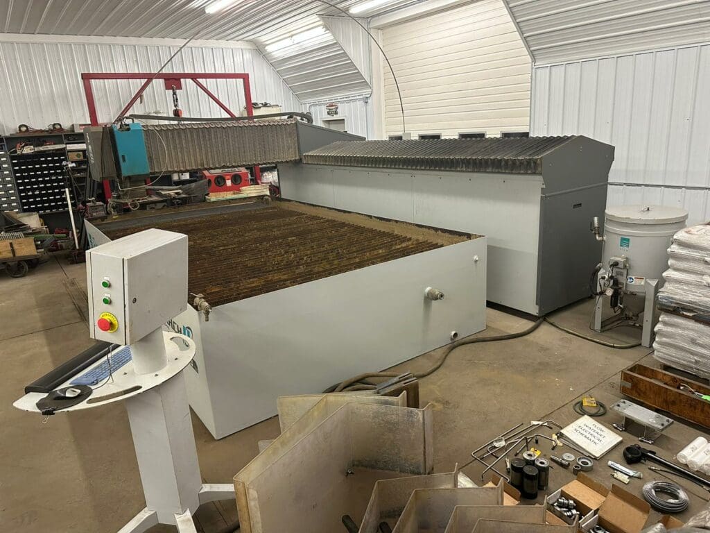 2011 Flow Mach 4 4020b-XD Waterjet, photo 7 of 19