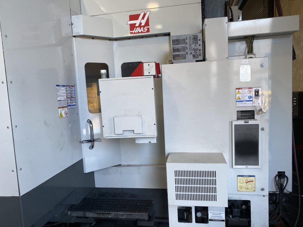 2014 Haas EC-1600YZT CNC Horizontal Machining Center, photo 4 of 7