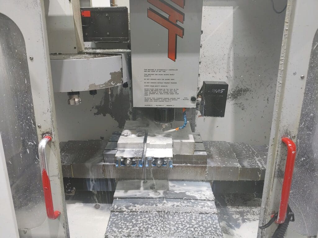 1996 Haas VF-1 CNC Vertical Machining Center, photo 2 of 4