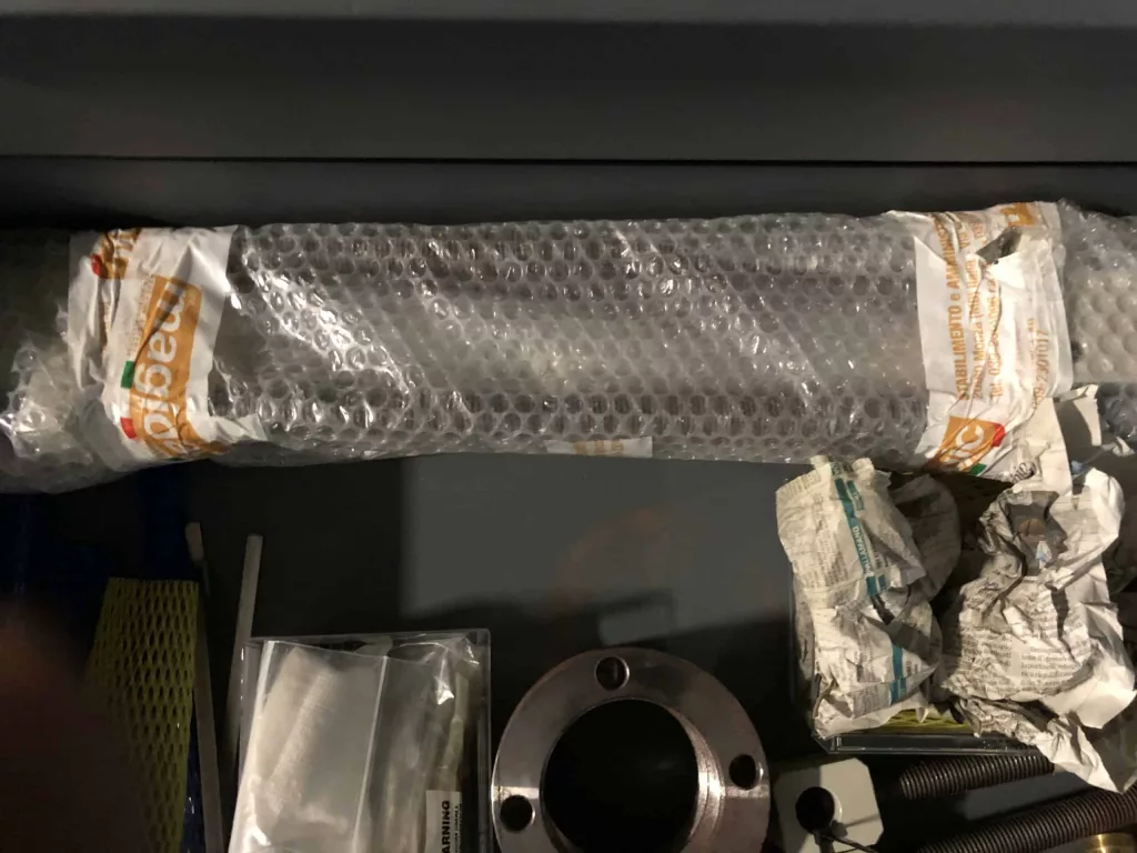 2018 Magic ME-L1/ND 64-18 Blow Molder, photo 9 of 18