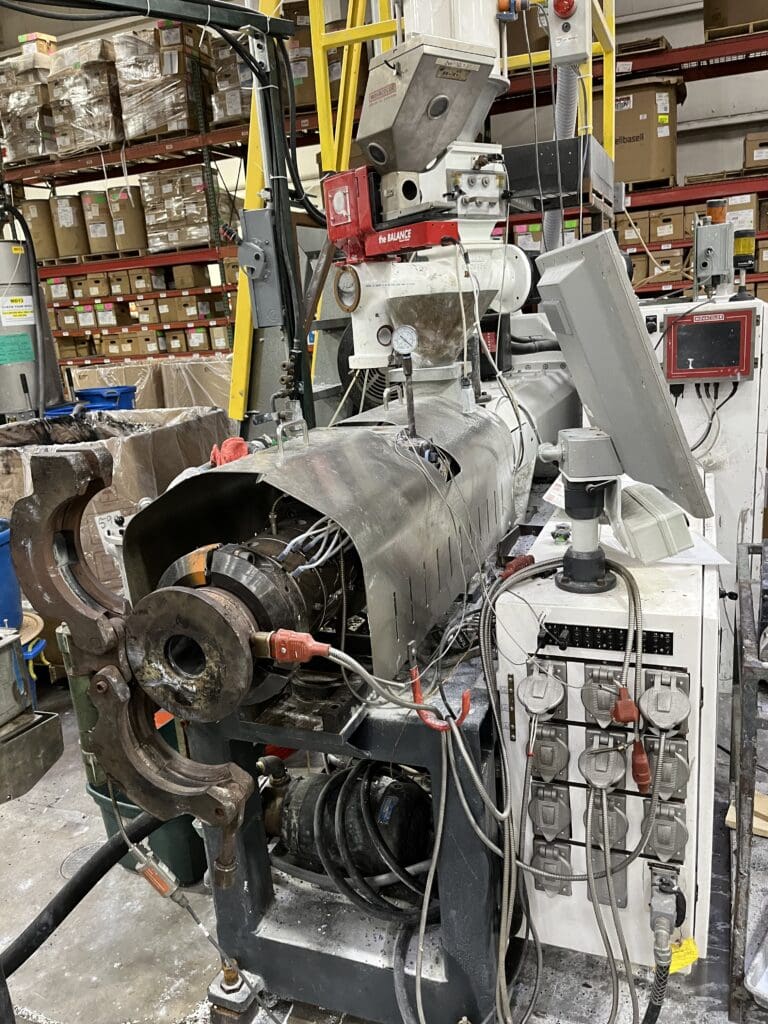 2019 Cincinnati Milacron TC-55 Extruder, photo 4 of 9