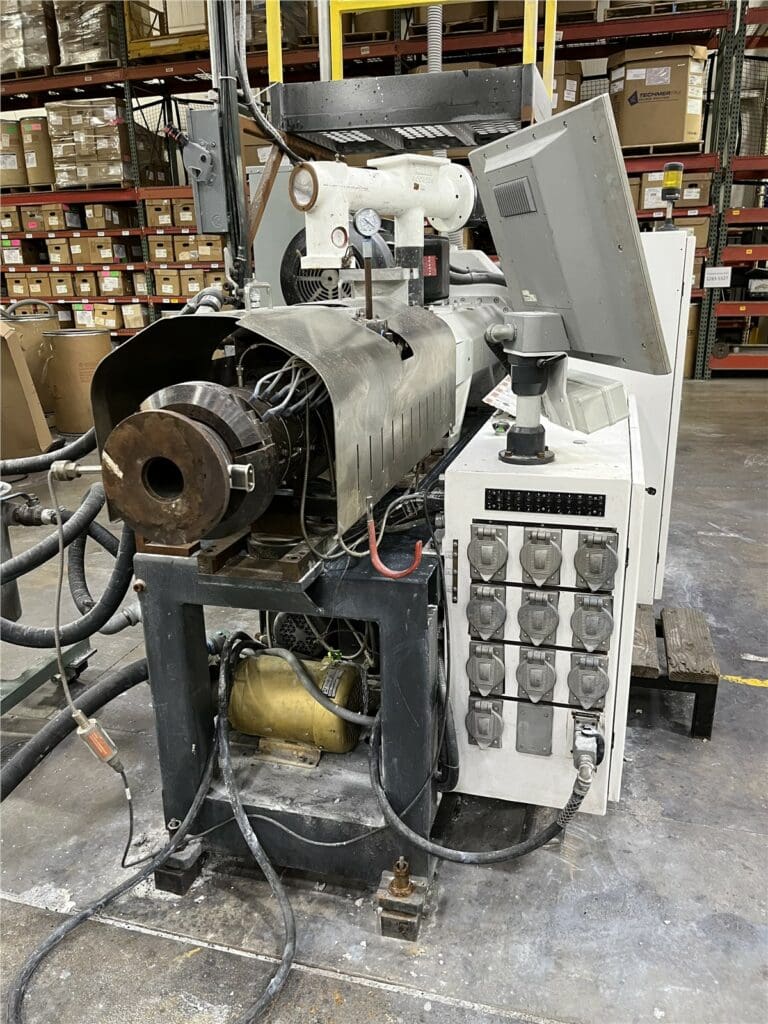 2019 Cincinnati Milacron TC-55 Extruder, photo 5 of 9