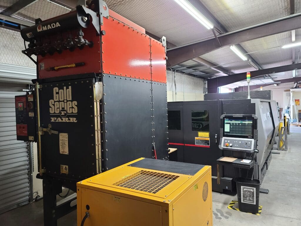 2017 Amada ENSIS 3015 AJ Laser, photo 4 of 10