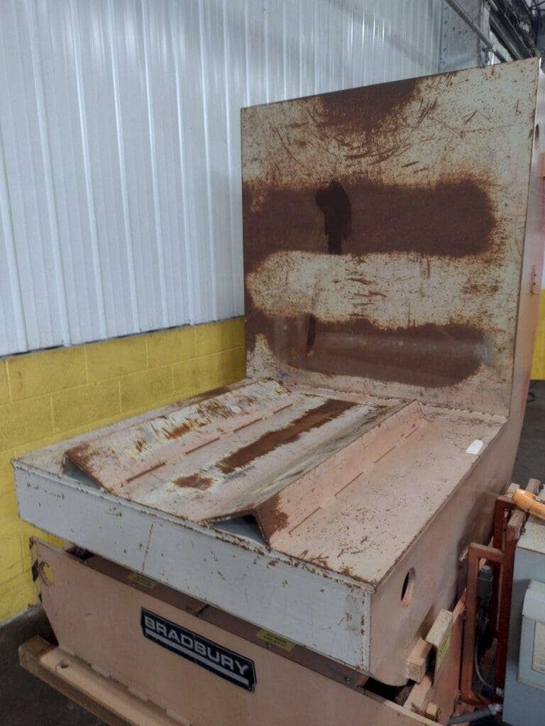 Bradbury B002119 Slitter/ Upender, photo 4 of 13