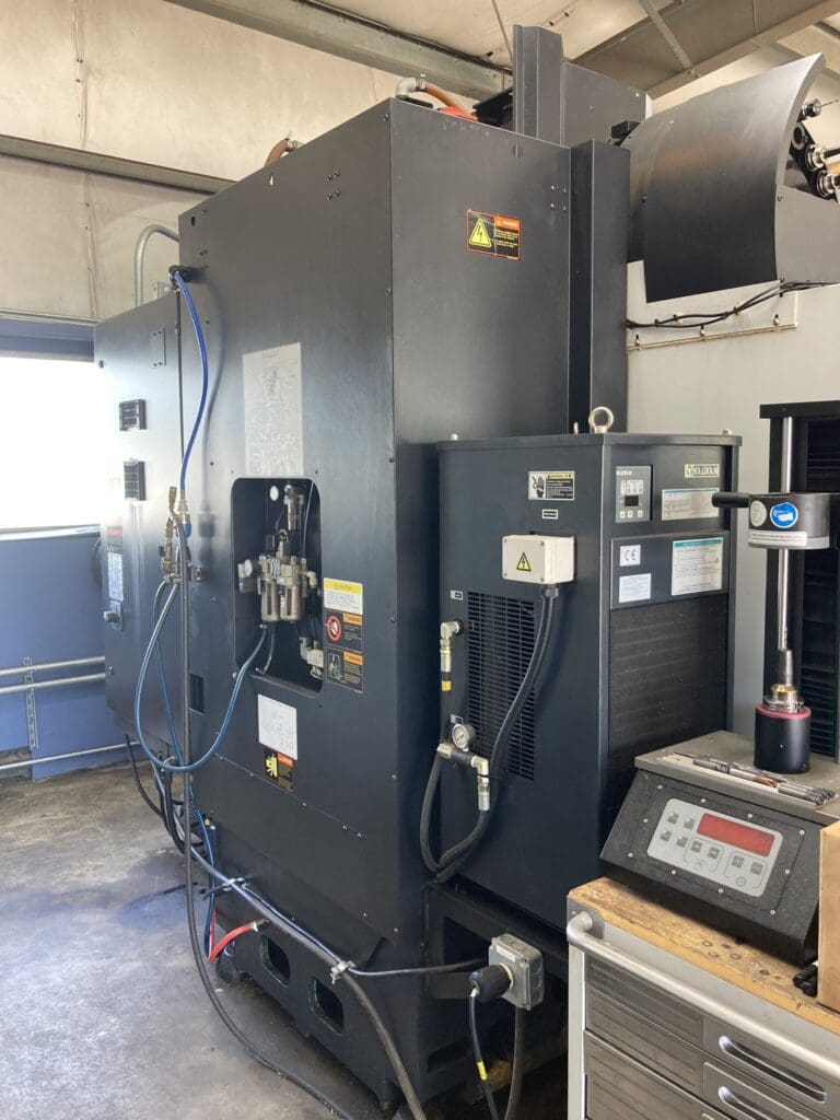 Used Doosan DNM 400 CNC Vertical Machining Center For Sale