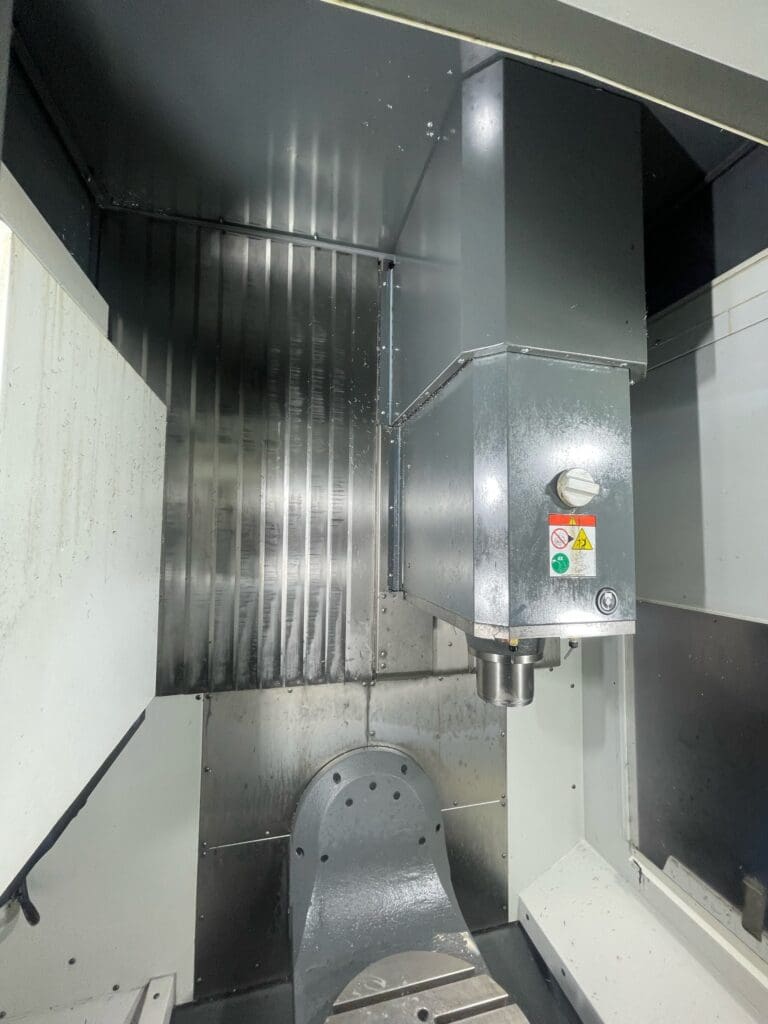 2021 Haas UMC-500 CNC Vertical Machining Center, photo 10 of 24