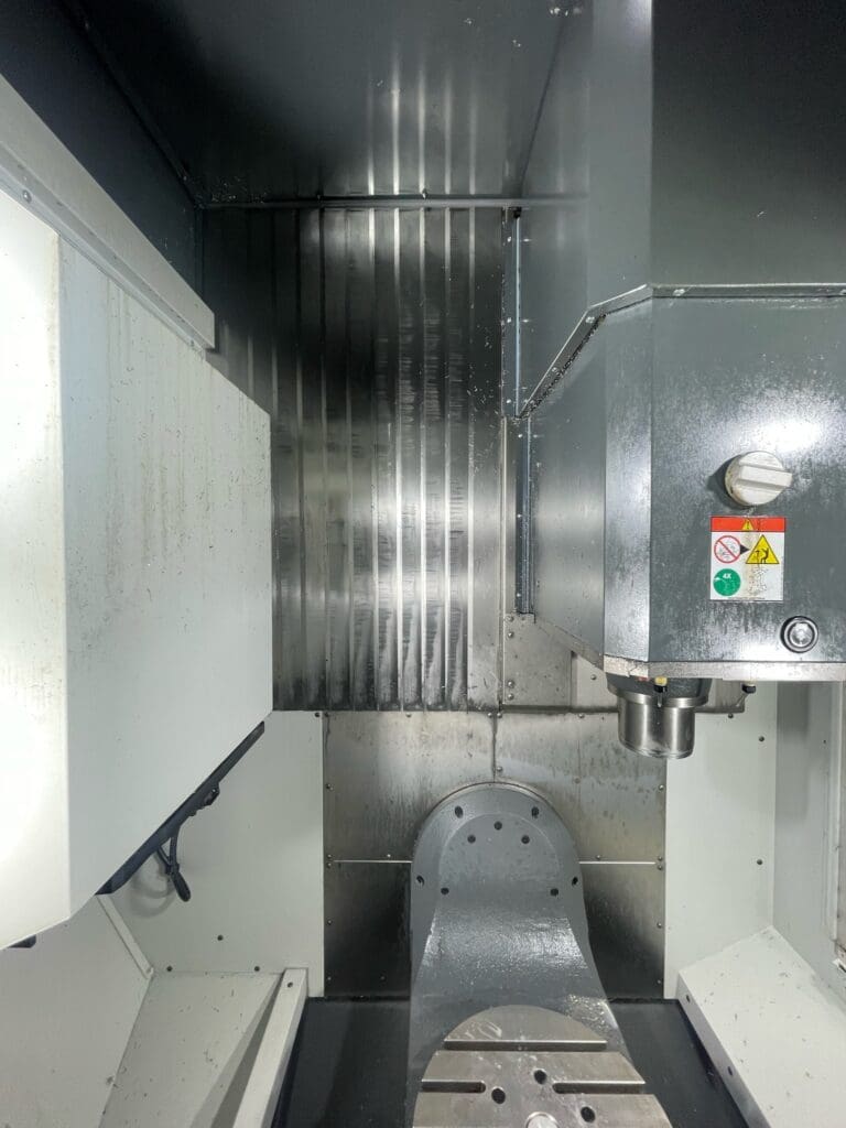 2021 Haas UMC-500 CNC Vertical Machining Center, photo 5 of 24