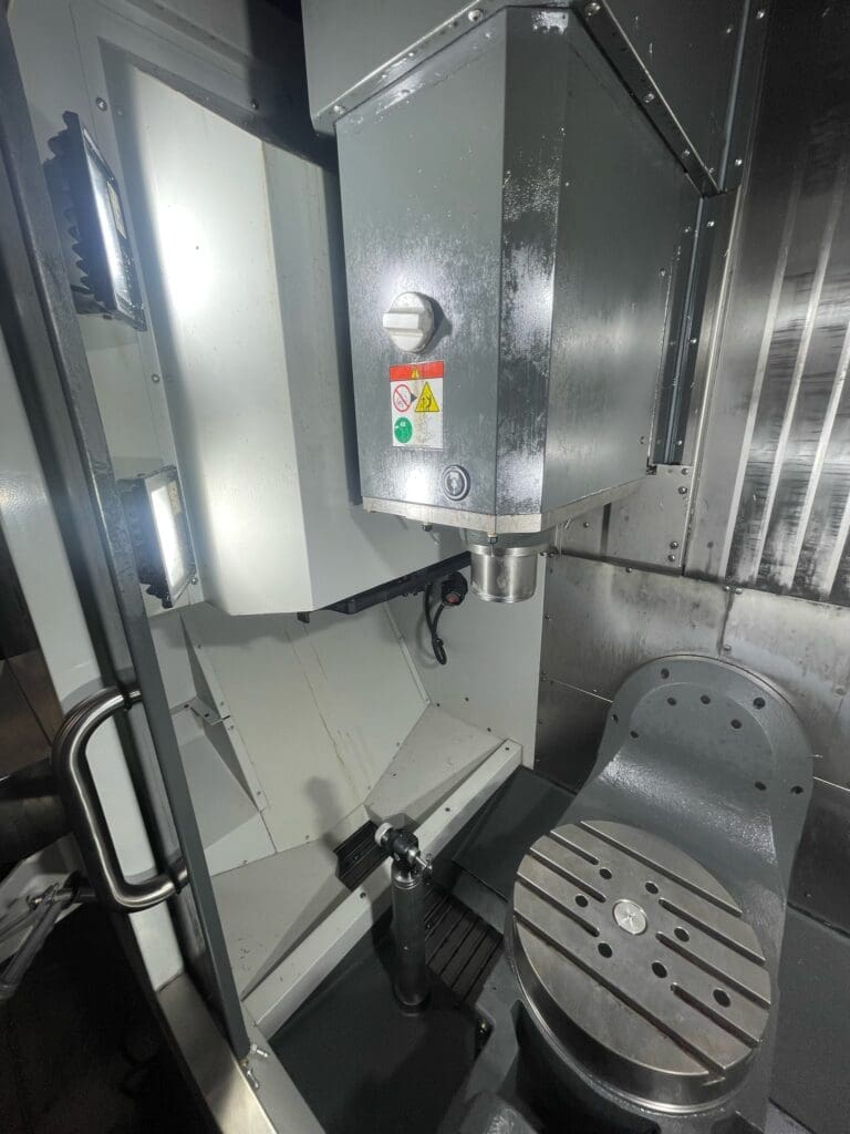 2021 Haas UMC-500 CNC Vertical Machining Center, photo 6 of 24