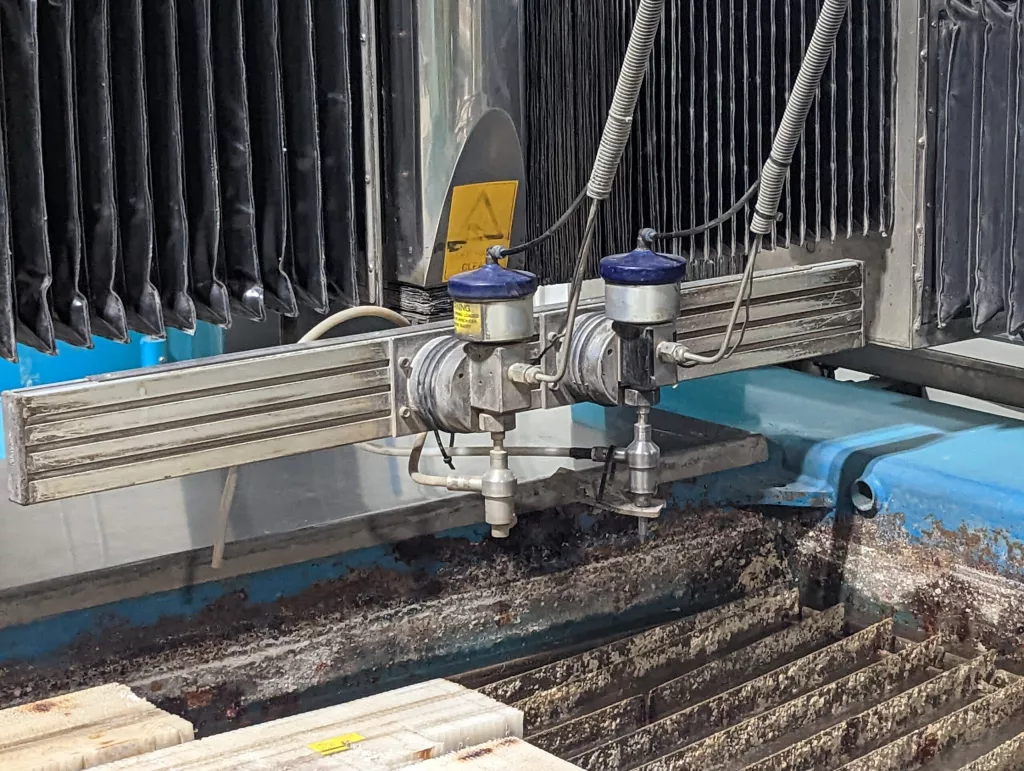 2005 Techni TJ4000 Waterjet, photo 3 of 9