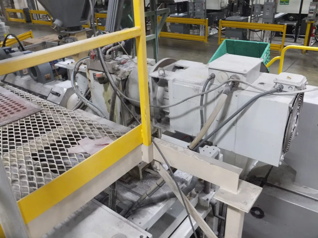 2010 Uniloy Milacron UMS-100D Blow Molder, photo 8 of 19