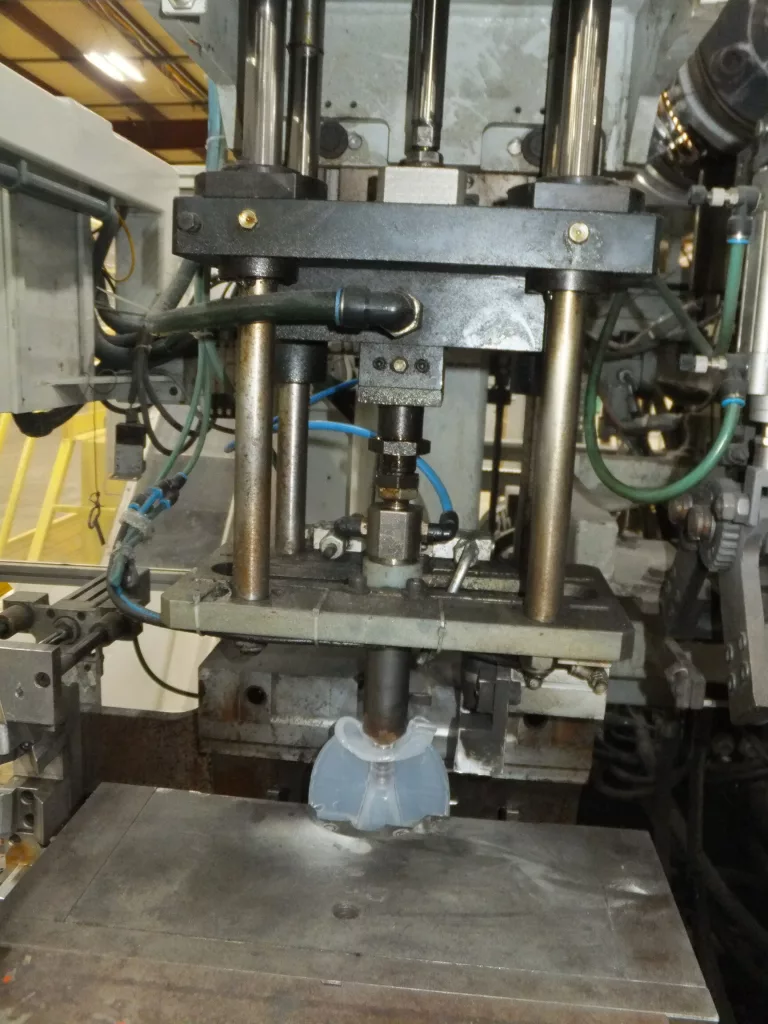 2010 Uniloy Milacron UMS-100D Blow Molder, photo 6 of 19