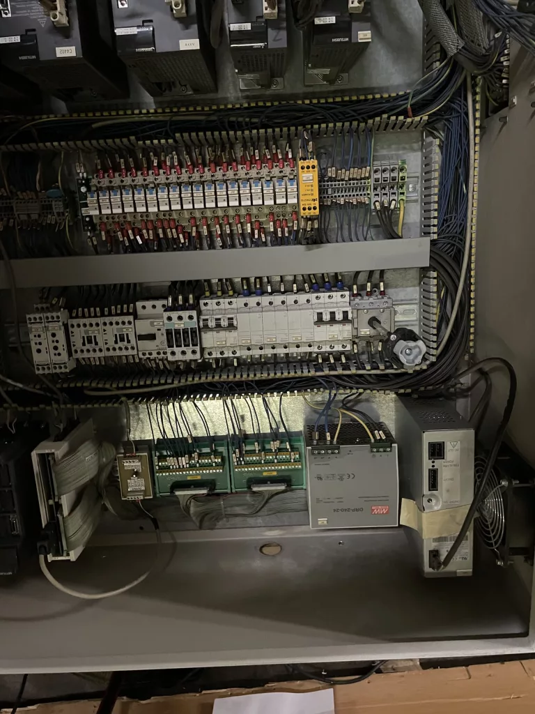2008 Mitsubishi Suprema Waterjet, photo 2 of 5