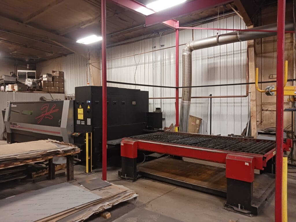 Used Amada ENSIS 3015 AJ CNC Laser For Sale