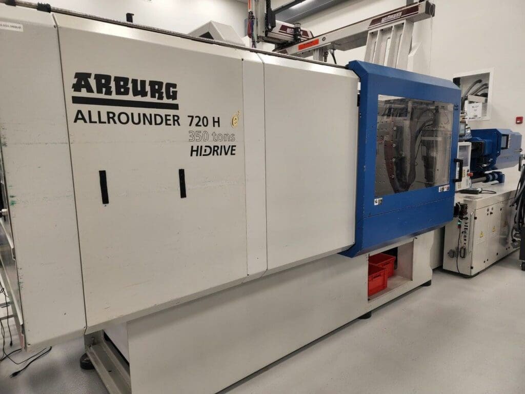 2011 Arburg 720H 3200-2100