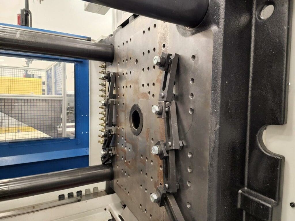 Used Arburg 720H 3200-2100 Injection Molding Machines for Sale