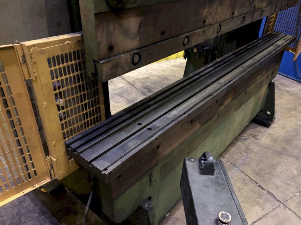 Used Chicago Dreis and Krump 68-L Mechanical Press Brake For Sale