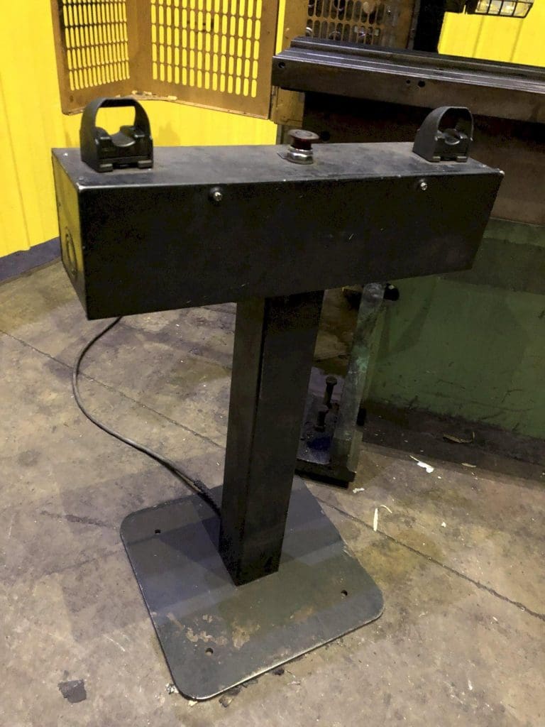 Used Chicago Dreis and Krump 68-L Mechanical Press Brake For Sale