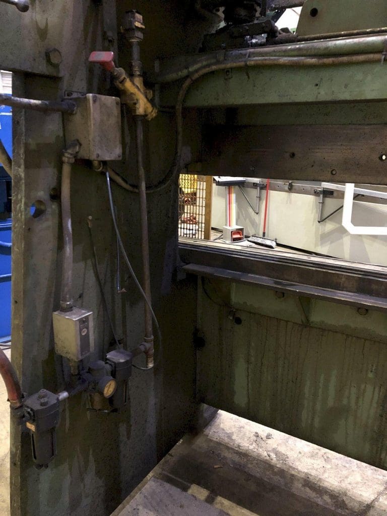 Used Chicago Dreis and Krump 68-L Mechanical Press Brake For Sale