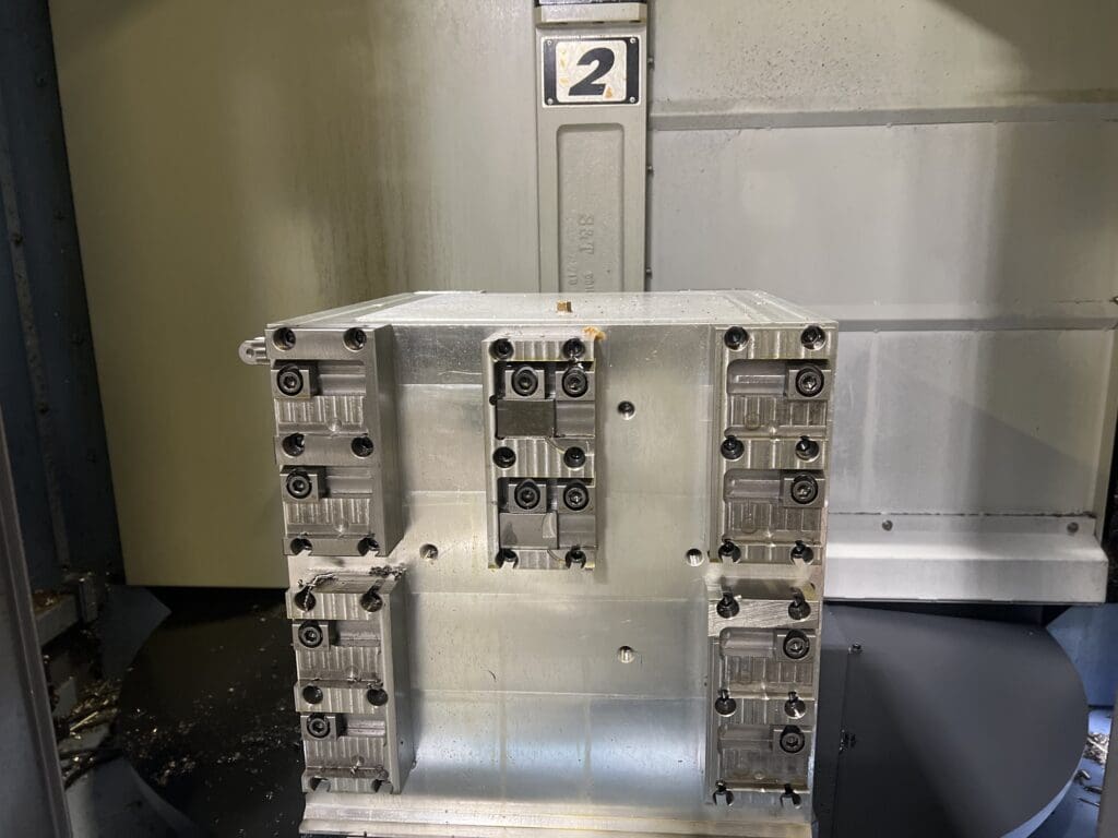 Used Doosan HC 400 II CNC Horizontal Machining Center For Sale